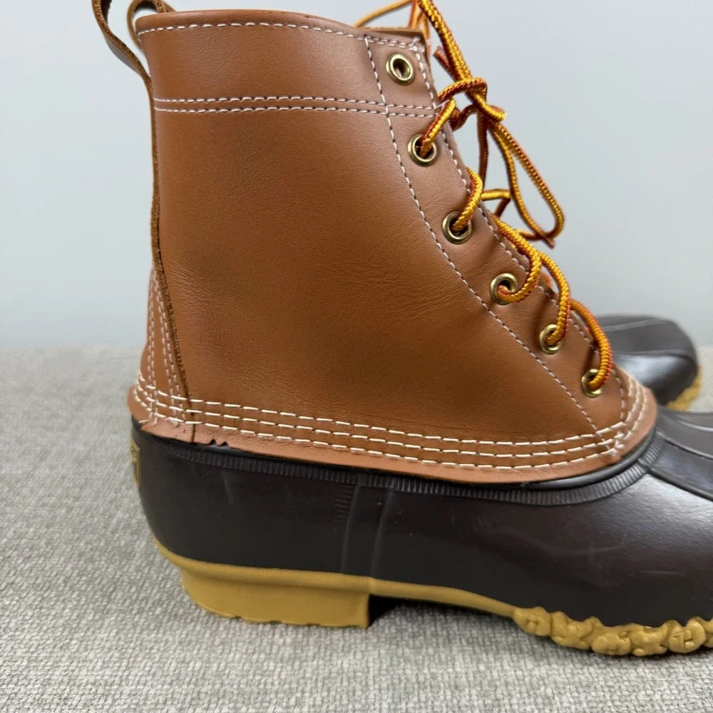 L.L. Bean Boots 8” Waterproof Tan Gum Duck Boots Men’s Size 8 Wide Work Rain